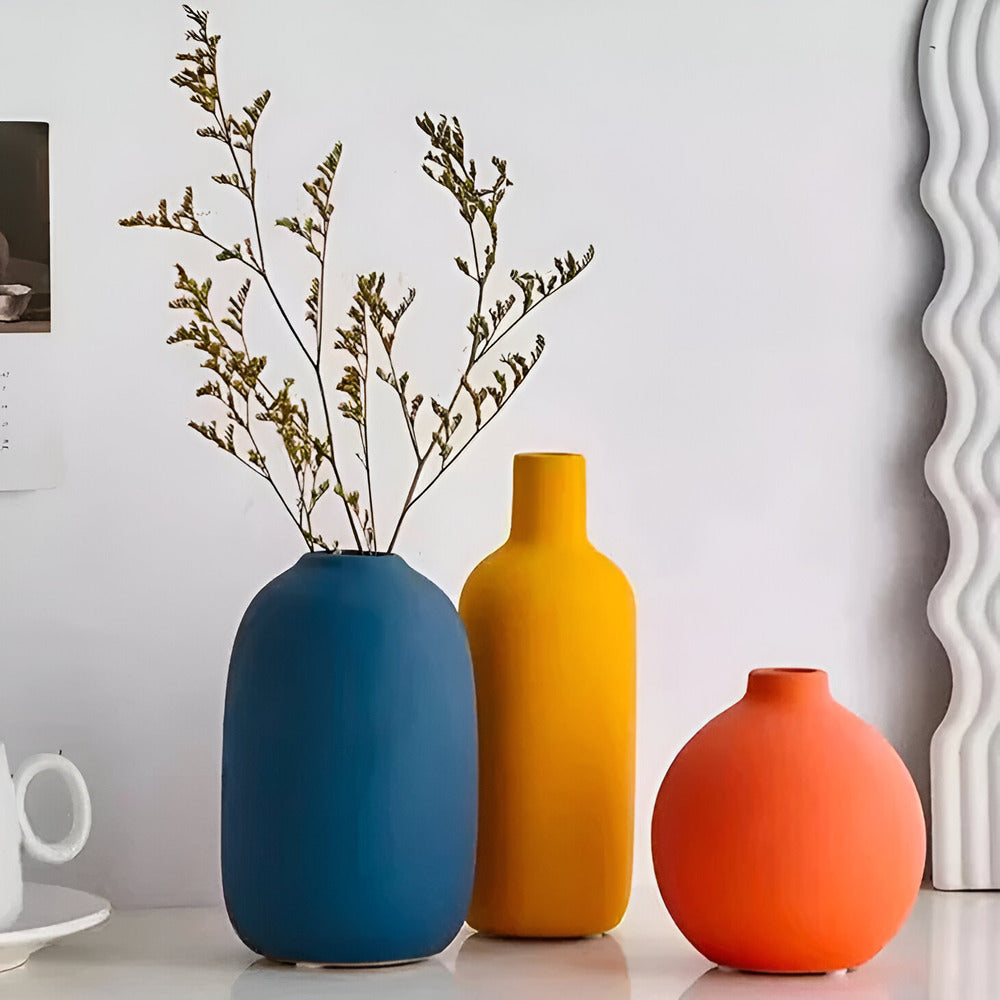 Aldersteel Small Ceramic Table Vase – Minimalist Round Neck Decorative Flower Vase