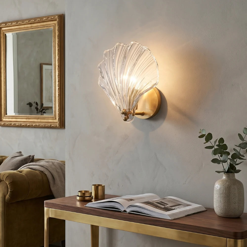 Elegant Wall Light Brass Shell Design LED Indoor 0