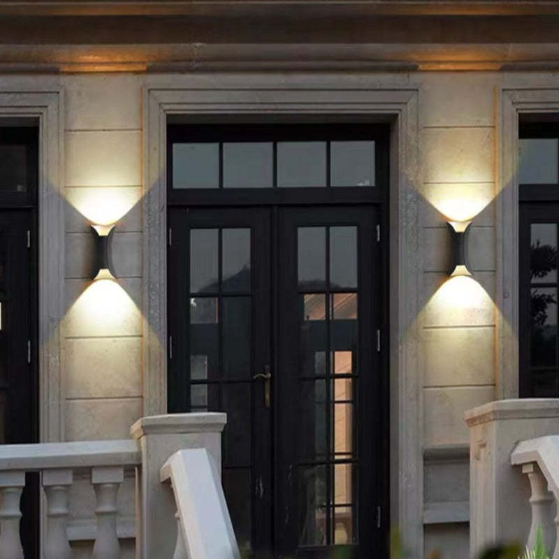 Modern Outdoor Wall Light Metal Acrylic IP65 Weatherproof 9